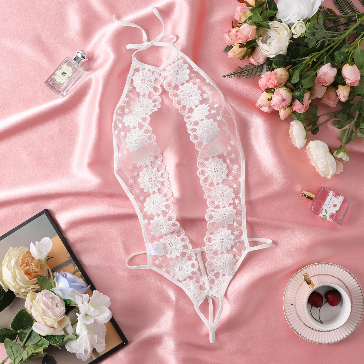 Bodysuit en Dentelle avec Broderie Florale LexyGlam